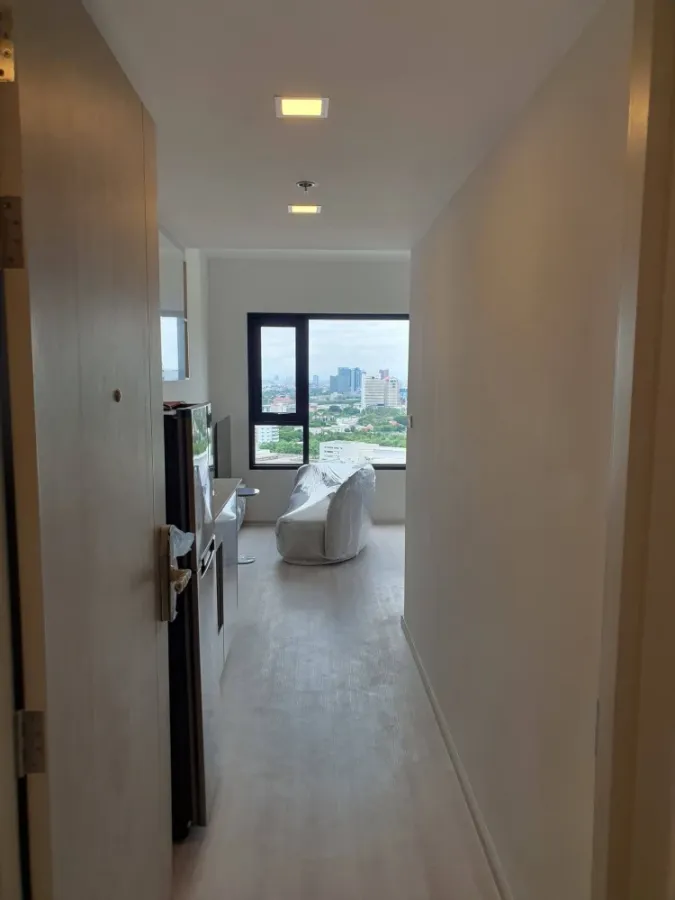 For rent: COBE Ratchada Rama 9, 25th floor, corner unit, fully furnished. Book now!