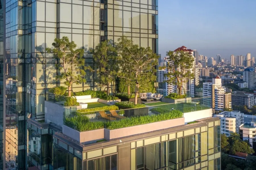 For sale: The Bangkok Thonglor, 31st floor, city view, nice bedroom, great built-in walls. If you want to renovate a room, don't miss out. Reserve now