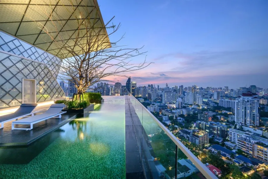 For sale: The Bangkok Thonglor, 31st floor, city view, nice bedroom, great built-in walls. If you want to renovate a room, don't miss out. Reserve now