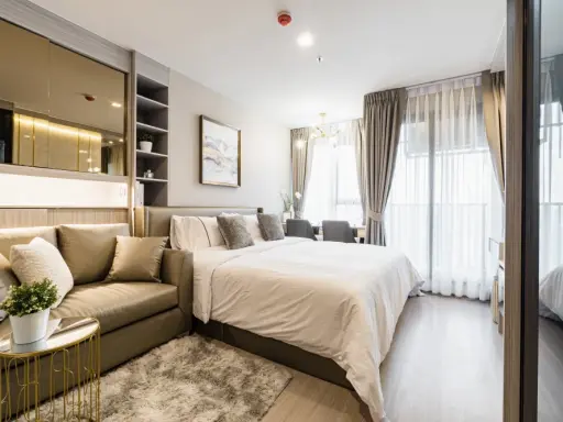 For sale or rent!! Life Ladprao Condo, 38th floor, Building B, beautiful room, fully furnished, ready to move in. Don't miss out!! images