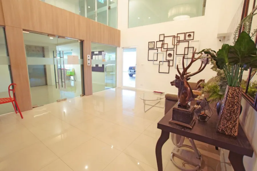 Sell The Series Udomsuk 29, corner room, privacy, affordable price, good to buy by yourself, great investment, book now