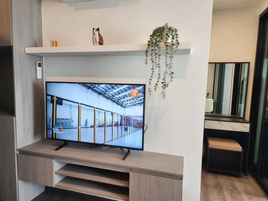 Brixton Pet&Play Phahol 50 Station for rent. *Fully furnished and equipped with all appliances. Pets allowed. A must-have for animal lovers!
