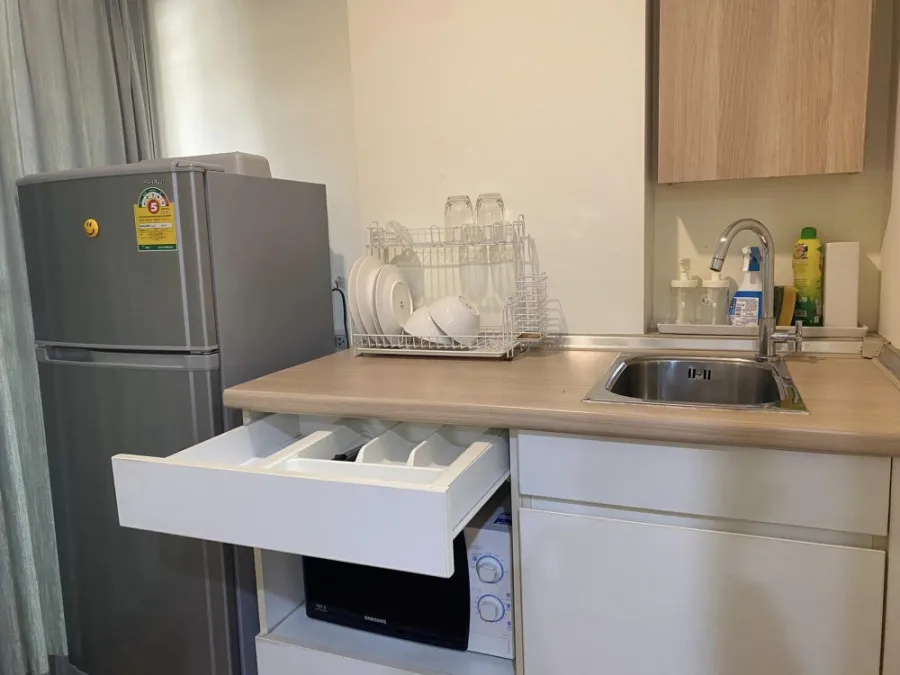 For sale, for rent, Lumpini Condo Town, Nida-Seri Thai, ready to move in, affordable price, complete here, must hurry to reserve now.