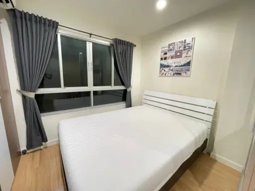 For rent: Lumpini Ville Pattanakarn New Phetchaburi, 8th floor, nice, fully furnished unit. Book now!
