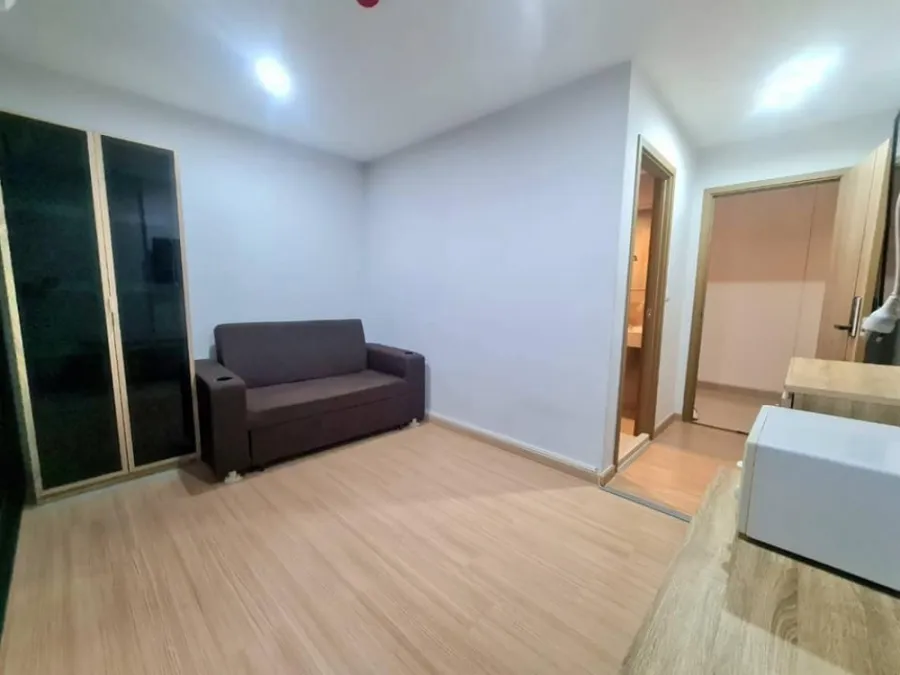 Condo for rent Asher Suthisan Condo, ready to move in. Fully furnished with electrical appliances Must come and reserve it. Don't miss it.