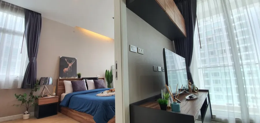 For sale, for rent TC Green Rama 9, beautifully decorated room, high floor, amazing view, meets your needs, hurry and book now.