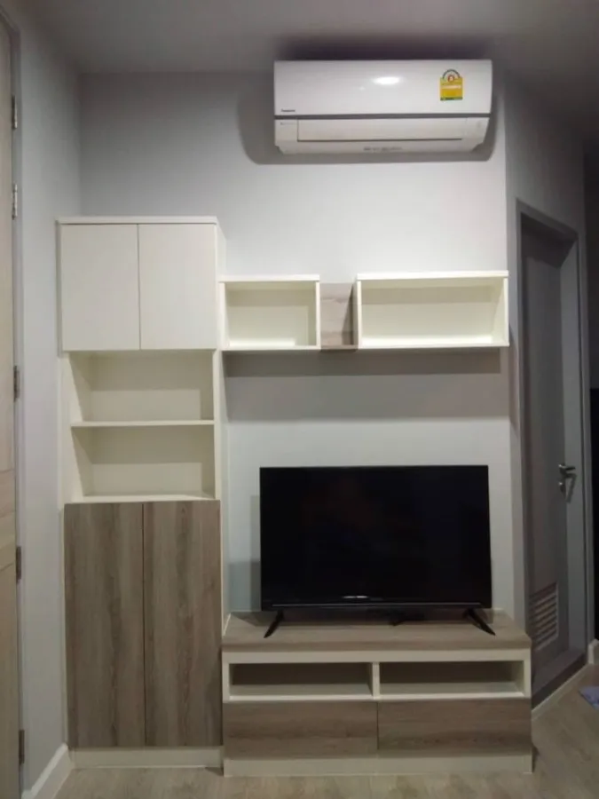 ให้เช่าด่วนๆ คอนโด เซล ศาลายา ห้องพร้อมอยู่ เฟอร์ เครื่องใช้ไฟฟ้าครบ ลากกระเป๋าใบเดียวเข้าอยู่ได้เลย