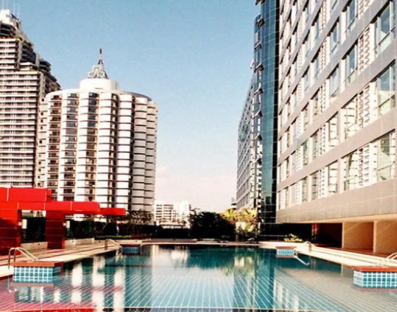 express!! For rent, The Trendy Condominium, 2 bedrooms, 2 bathrooms, 12th floor, beautiful city view, close to the train, can't be slow !!