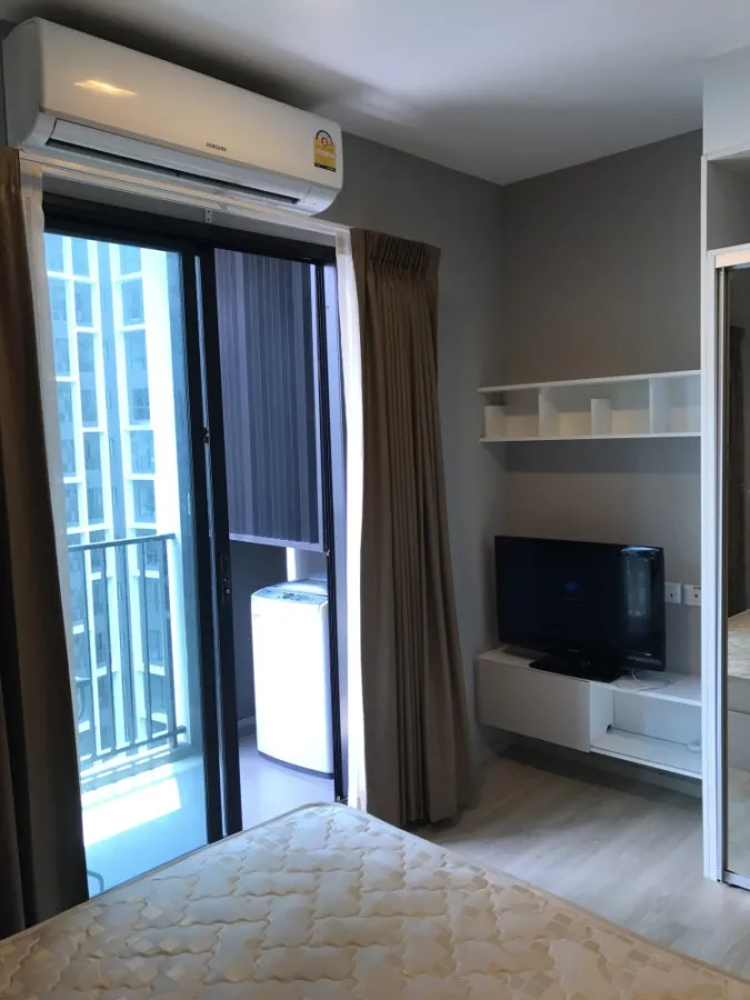 For rent, Let Mist, complete facilities, great price, if interested, hurry up to reserve before it's out of hand.