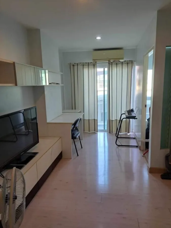 ให้เช่า The Viva Condo Sathon-Taksin ชั้น 3 วิวดี ห้องตกแต่งครบครัน เดินทางสะดวกสบาย จองเลย