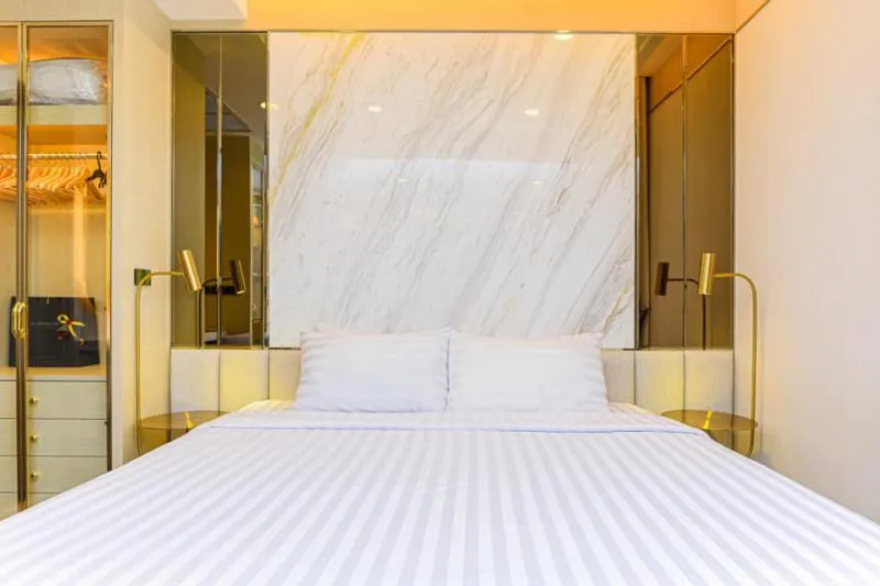 The most LUXURY that you can not find anymore for rent Ashton Chula-Silom condo with the VIP that you must have !!