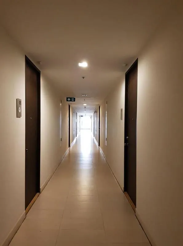 express!! Sell / rent The Parkland Srinakarin Lakeside 1 bedroom, 1 bath, pool view, can't miss !!