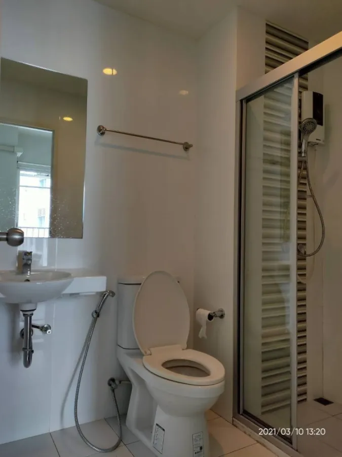 ให้เช่า ISSI Condo สุขสวัสดิ์ ชั้น 20 วิวสระ ห้อง STUDIO เฟอร์นิเจอร์ครบ พร้อมจบราคาเบาๆ จองเลย