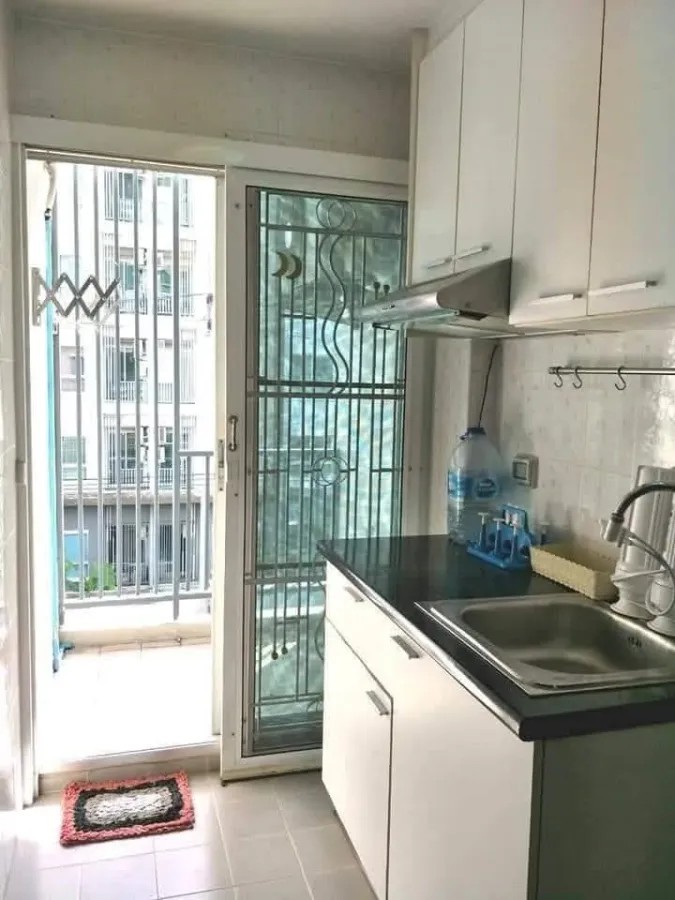 For rent: The Kith Lumlukka Klong 2, 3rd floor, comfortable unit with complete furnishings. Book now!