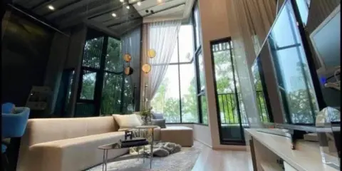 ขายดาวน์ คอนโด ไนท์บริดจ์ สเปซ พระราม 4 เป็นห้อง LOFT แบบฝ้าเพดานสูง บนทำเลยอดฮิต รีบจองก่อนหมด!!