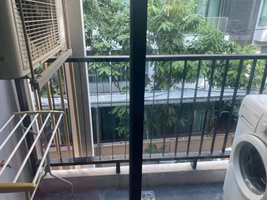 ขาย/เช่า คอนโด ซีนิธ เพลส สุขุมวิท 42 ใกล้ BTS เอกมัย ทำเลดี เดินทางสะดวก พร้อมอยู่ จองเลย!!