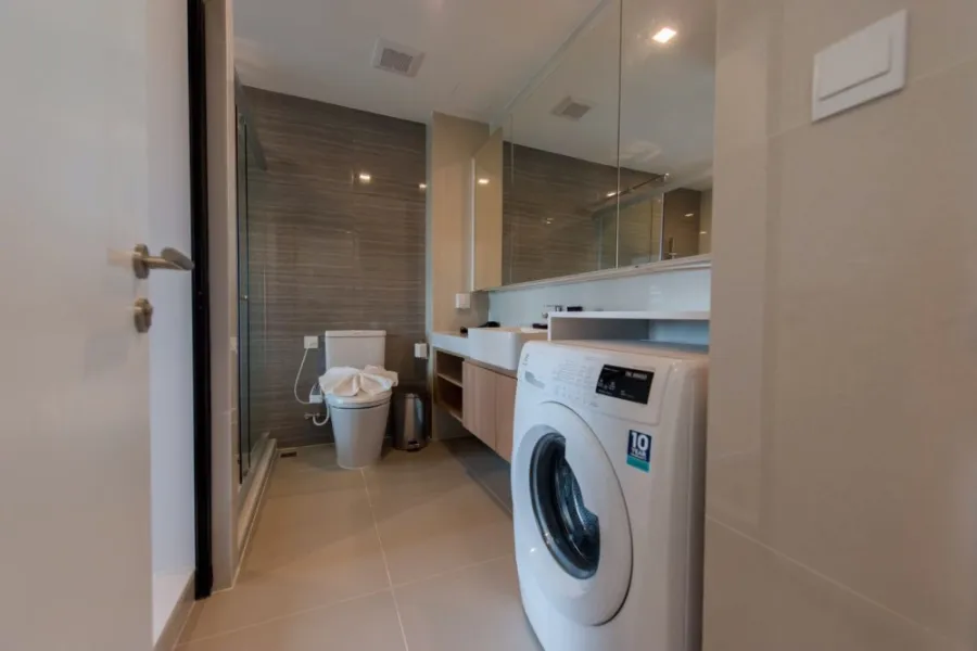sale or rent!! Condo Knightbridge The Ocean, Sriracha, spacious room, beautiful, good price, can carry the bag right away !!