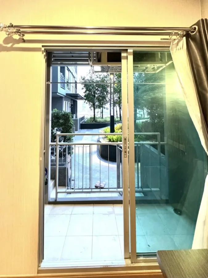 Urgent sale! Lumpini Place Condo, Rama 3 - Riverine, beautiful room, next to the garden, city view, very private, buy now!