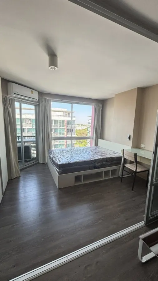 ให้เช่า Swift Condo วิวสระว่ายน้ำ แปลนห้องลงตัว ห้องนอนแยกเป็นสัดส่วน Pet-friendly! รองรับสัตว์เลี้ยงตัวเล็ก จองเลย