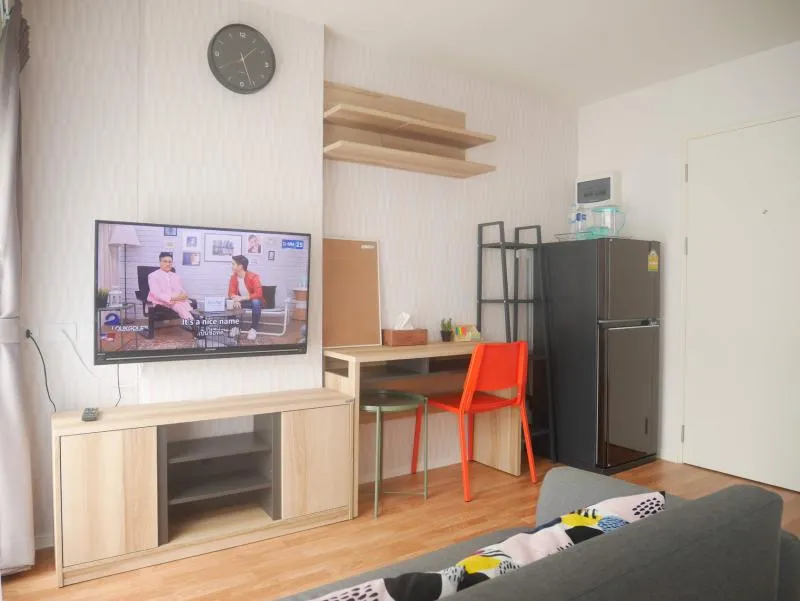 For rent Lumpini Ville Pranangklao-Riverview beautiful room ready Fully furnished, electrical appliances ready. Don't miss it.