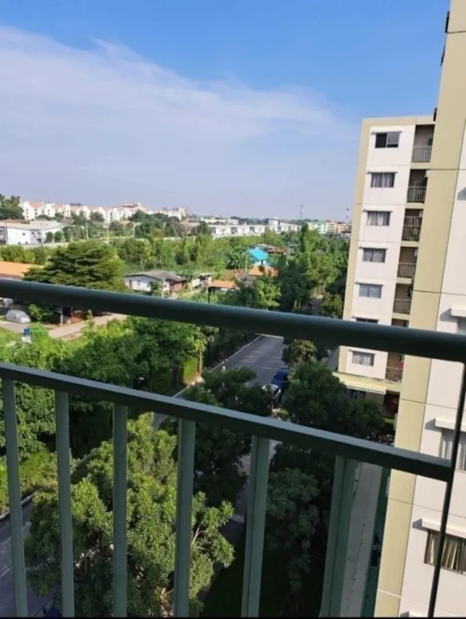 For rent: Lumpini Township Rangsit Klong 1, corner unit, quiet area, 6th floor, fully furnished. Book now!