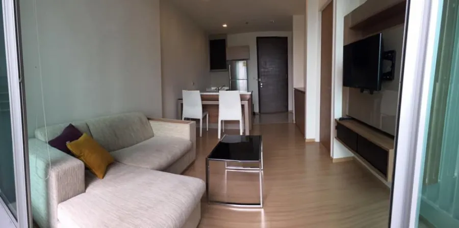 ให้เช่า คอนโด ริทึ่ม สุขุมวิท 50 ชั้น 25 วิวดี เดินทางสะดวก พร้อมเข้าอยู่ พลาดไม่ได้แล้ว!!