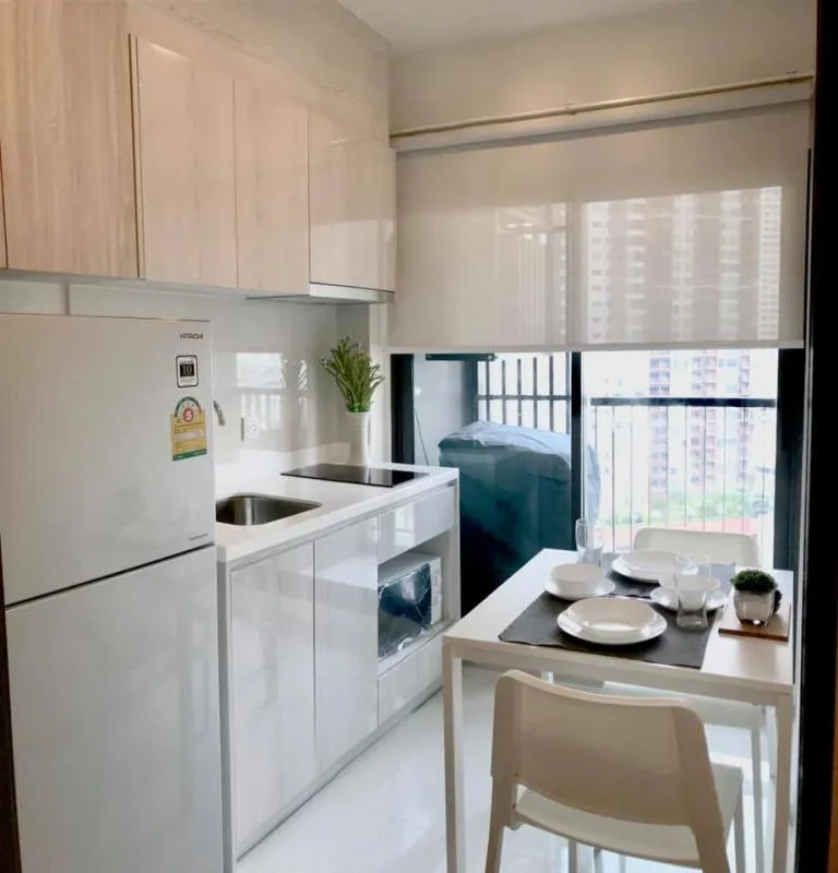 Sell/rent Condo Life Sukhumvit 48, beautiful room, fully furnished, good view like this, must book, don't miss it.