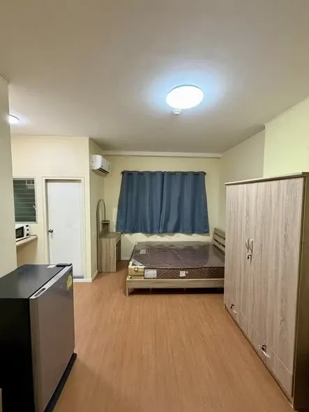 For rent: Lumpini Condotown Chonburi - Sukhumvit. Nice unit on the 1st floor, fully furnished. Don't miss out!