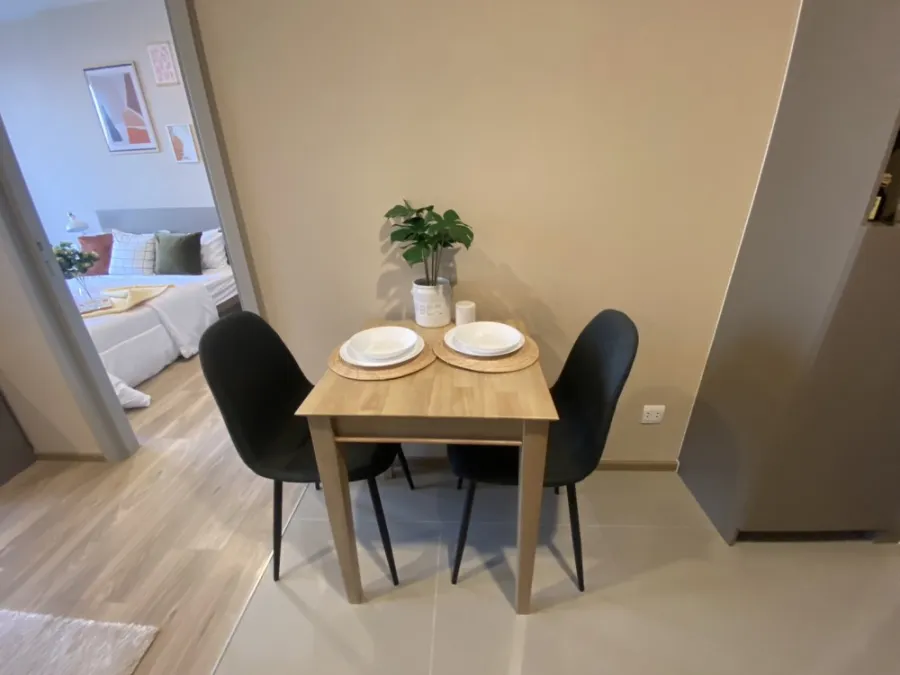 For rent!! Condo Oka House Sukhumvit 36, complete facilities. Ready to move in. Don't miss it!!