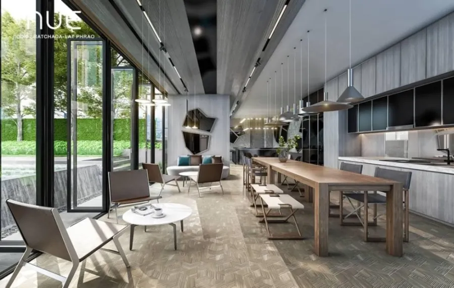 ขายดาวน์ Nue Noble Ratchada-LatPhrao fully furnished คอนโดหรู ห้องกว้างขวาง ส่วนกลางสุดๆ จองเลย