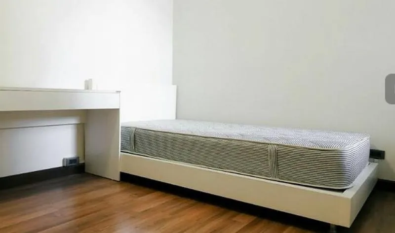 วิคตอเรีย เลควิว คอนโดมิเนียม ห้องกว้าง โทน whiteสุดเก่ ชั้นสูงวิวดี