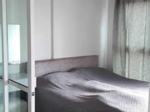 ให้เช่า D Condo รามคำแหง มีห้องนั่งเล่น ครัวแบบเปิด และระเบียง พร้อมสิ่งอำนวยความสะดวก ห้ามพลาด