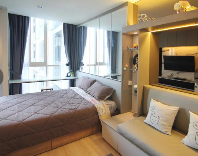 For Rent Noble Revolve Ratchada, garden view, furniture and electrical appliances, ready to move in. Do not miss it. Hurry up.