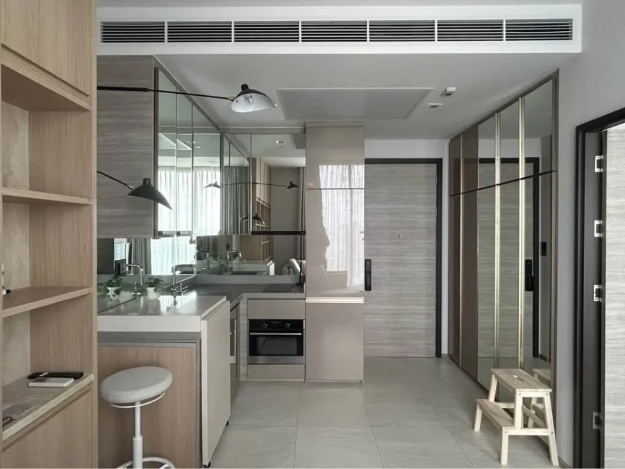 ให้เช่า The Crest Park Residences ห้องพร้อมเข้าอยู่ เฟอร์พร้อม บิ้วอินภายในอย่างดี รีบจองเลย+++