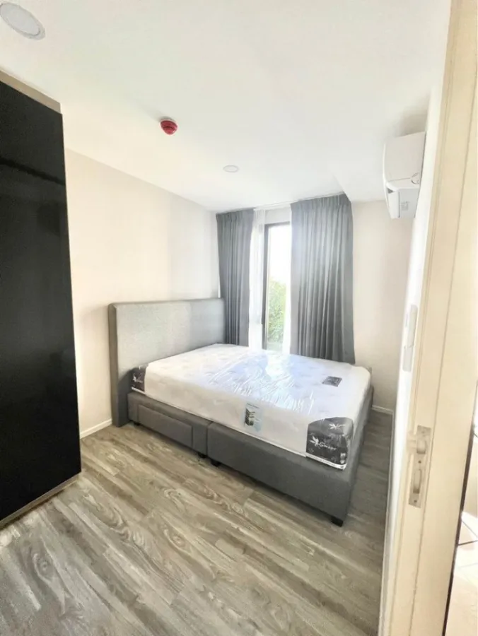 ให้เช่า Condo Ikon77 ห้องดูดี มีโซฟาพับนอนได้ เฟอร์นอเจอร์ครบ วิวไม่บล้อคโปร่งใส่ โล่ง จองด่วนๆ