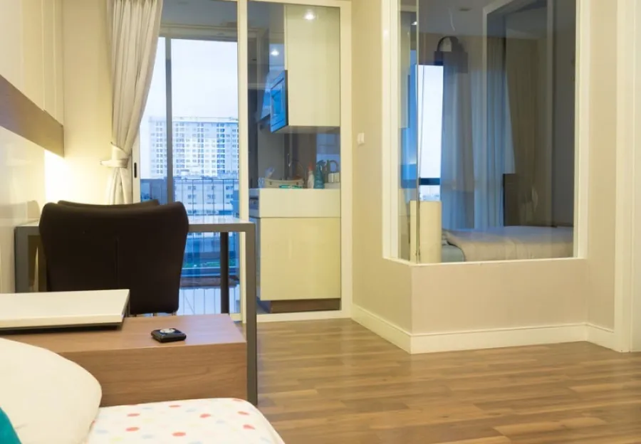 Condo for rent, The Room Sukhumvit 62, 1 bedroom, 1 bathroom, pool view, near BTS, convenient to travel, don't miss it!!