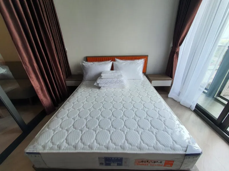 ให้เช่า เดอะ เบส สะพานใหม่ ชั้น 21 ห้องใหม่กริ๊บ ตกแต่งครบครันพร้อมเข้าอยู่ หิ้วกระเป๋ามาเลยจ้า