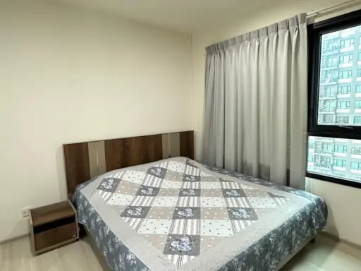 Condo for rent: Life Asoke, 20th floor, high view, comes with amenities. If you don't reserve, you will regret it.