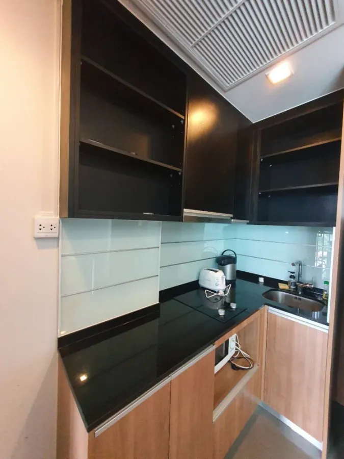 Condo for rent, Wish Signature Midtown Siam, nice atmosphere, beautifully decorated, ready to move in, don't miss it