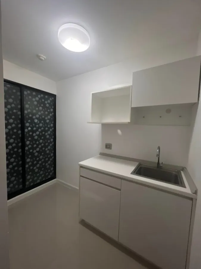 For sale: Icondo Salaya Phase 2, 6th floor, spacious room, comfortable living, comes with complete decorations, reserve now, urgently.