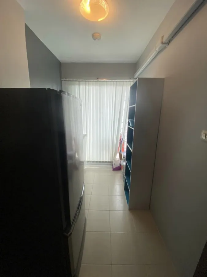 Sell, rent, U Ratchayothin (Phaholyothin 32), 8th floor, corner room, quiet, pool view, say that it's very nice.