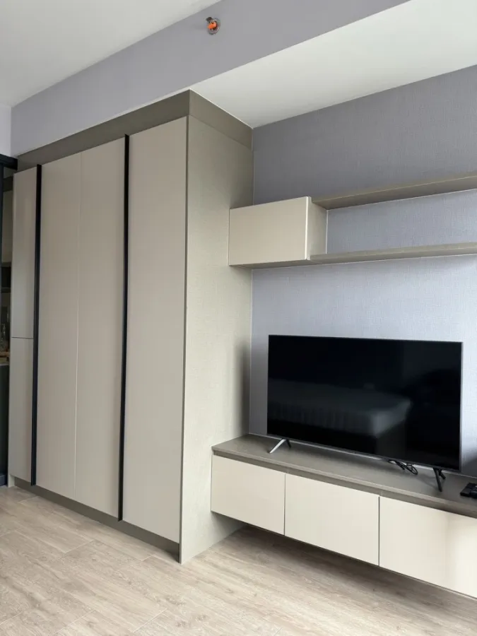 For rent!! Condo Ideo Rama 9 - Asoke, 17th floor, Building B, fully furnished. Ready to move in, don't miss it!!