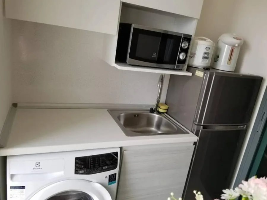 For rent, Metro Sky Prachachuen, 1 bed, 1 bath, 15th floor, comes with facilities. You can only come in.