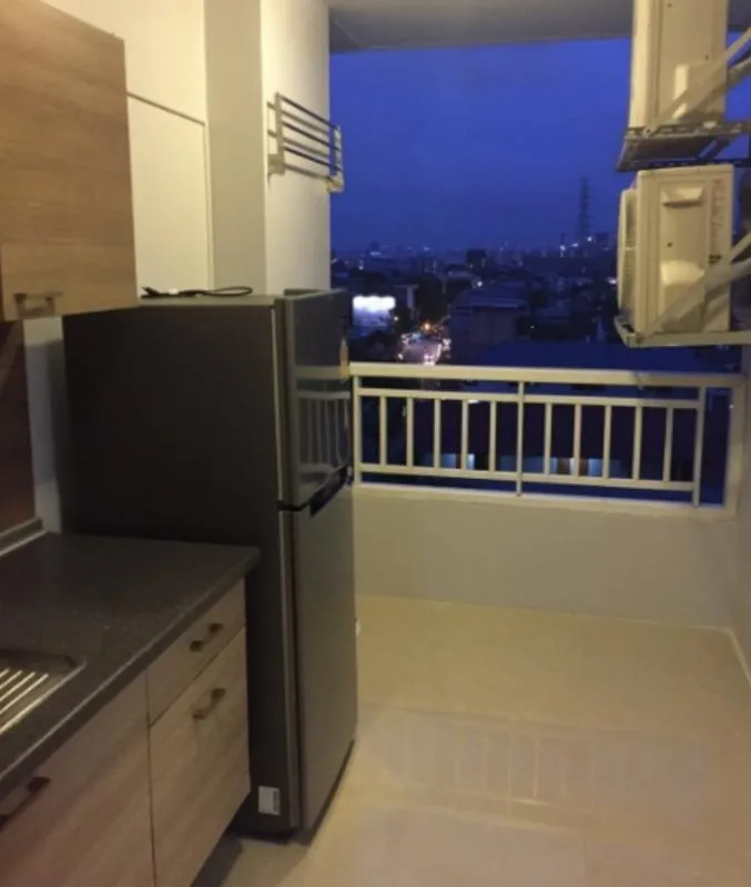 ให้เช่า Ratchada City 18 ห้องกลางวิวเมือง ไม่มีตึกบัง ห้องแต่งสวยเวอร์ ผนังติดวอล เฟอร์อย่างดี ด่วน!