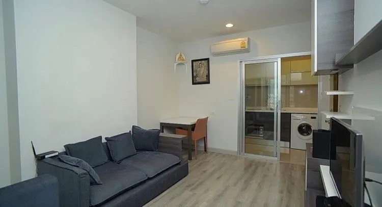 ขาย คอนโด Centric Sathorn St. Louis ห้องกว้าง โซฟาตัวใหญ่นั่งสบายสุดๆ ไม่จองพลาดมากน้า
