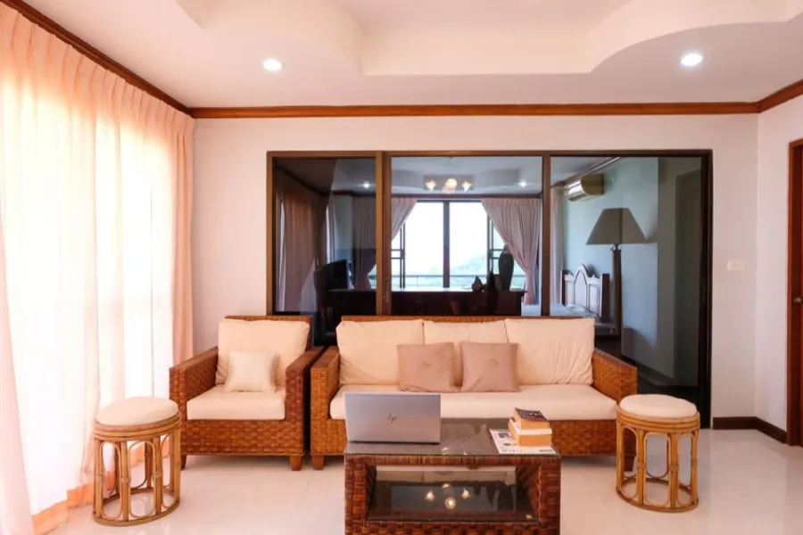 For rent, Pattaya Hill Resort, sea view, beautiful room, fully furnished, complete electrical appliances, ready to move in, hurry up