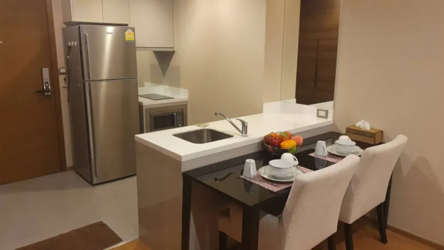 ให้เช่า!! คอนโด ดิ แอดเดรส สาทร ห้องเลขที่ 98/163 ห้องสวย ตกแต่งพร้อมอยู่ รีบจองเลย!!