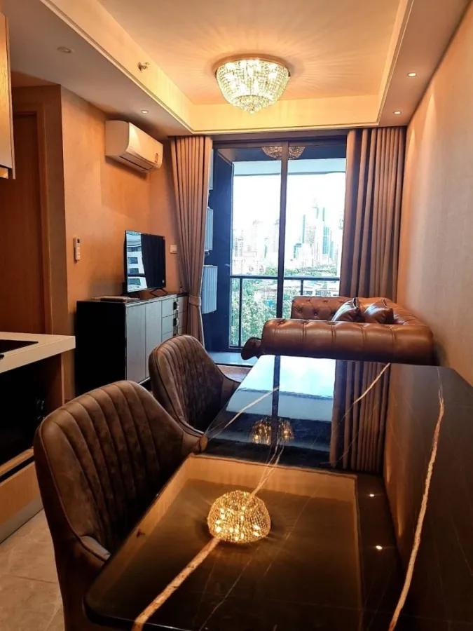 ✨ ให้เช่าคอนโดหรูห้องมุม ห้องใหม่แกะกล่อง ไม่เคยมีผู้เช่า ✨ Regal Sathorn-Naradhiwas (รีเกิล สาทร-นราธิวาส)