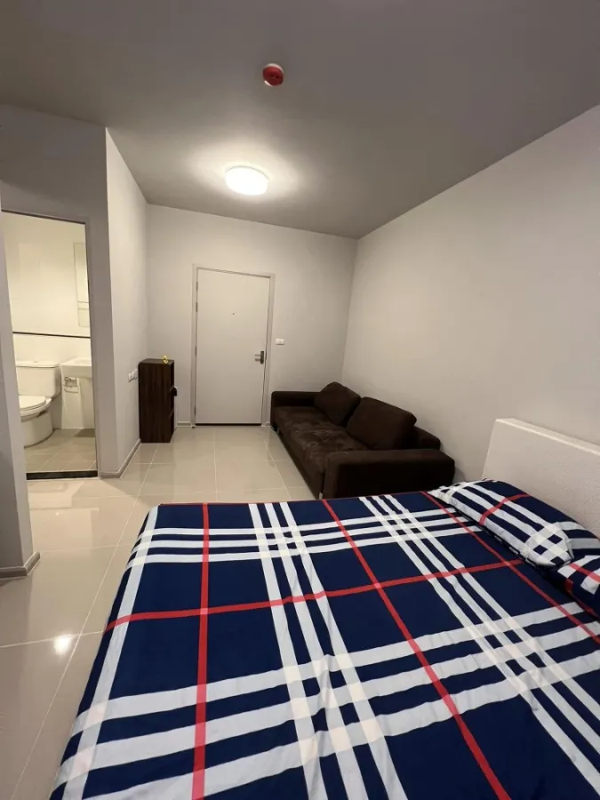 For rent, Unio Rama 2-Takham, studio room with fully furnished, just come and move in.