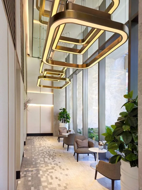 ขาย ให้เช่า คอนโด 28 ชิดลม ตกแต่งบิ้วอิน ระเบียงบานพับ กว้าง จองก่อน ได้อยู่ก่อนเลยจ้า